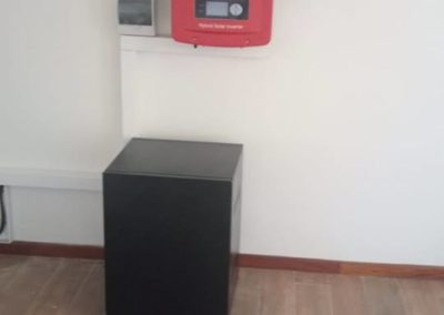 Sistema de backup com inversor firefly - sunpowermz